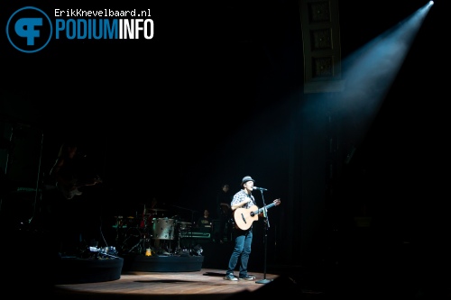 Jason Mraz op Jason Mraz - 1/10 - Carré foto