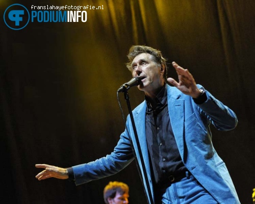 Bryan Ferry op Bryan Ferry - 18/11 - HMH foto