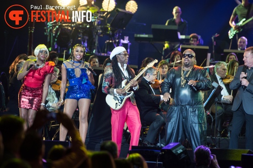 Nile Rodgers & Chic op Night of the Proms 2014 foto