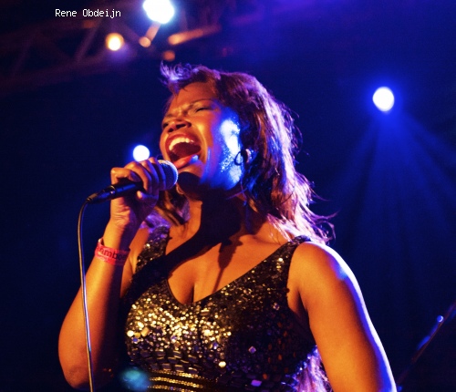 Juwana Jenkins op Bluesfestival Hoogeveen 2014 foto