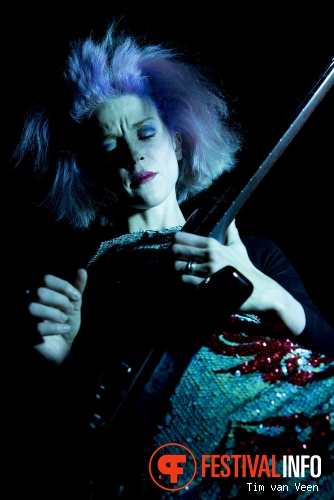 St. Vincent op Le Guess Who? 2014 foto