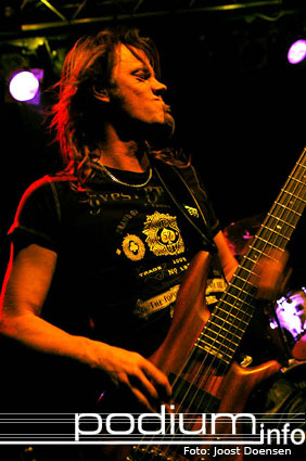 Jon Oliva's Pain op Jon Oliva's Pain - 1/4 - De Bosuil foto
