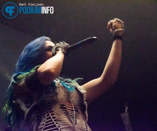 Arch Enemy op Kreator - 4/12 - 013 foto