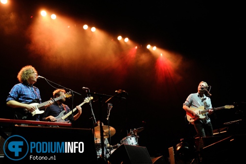 Hiss Golden Messenger op Ben Howard - 18/12 - HMH foto