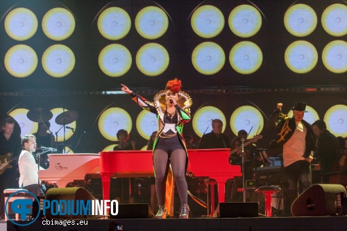 Eva Simons op Vrienden van Amstel Live! 2015 foto