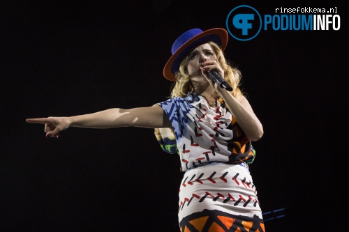 Paloma Faith op Paloma Faith - 13/2 - TivoliVredenburg foto