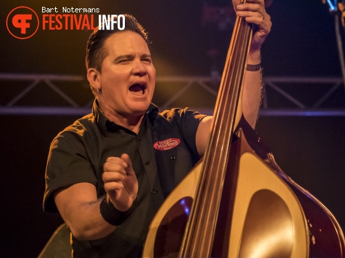 Reverend Horton Heat op ScumBash 2015 foto