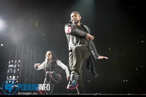 Usher op Usher - 04/03 - Ziggo Dome foto
