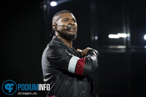 Usher op Usher - 04/03 - Ziggo Dome foto