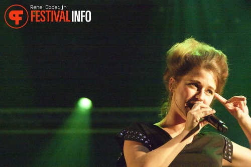 Selah Sue op Paaspop Schijndel 2015 - vrijdag foto