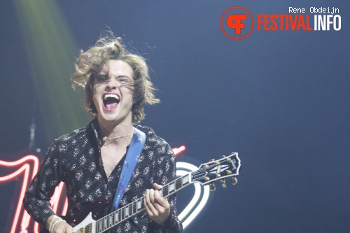 Jett Rebel op Paaspop Schijndel 2015 - zaterdag foto