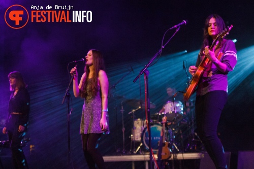 The Staves op Motel Mozaique 2015 foto