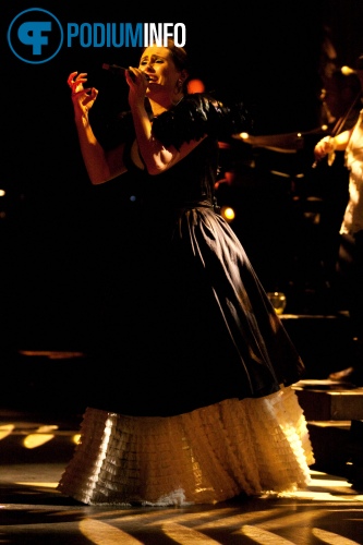 Within Temptation op Within Temptation - 21/04 - De Meenthe foto