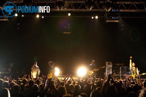Within Temptation op Within Temptation - 21/04 - De Meenthe foto