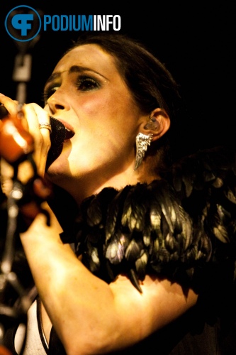 Within Temptation op Within Temptation - 21/04 - De Meenthe foto