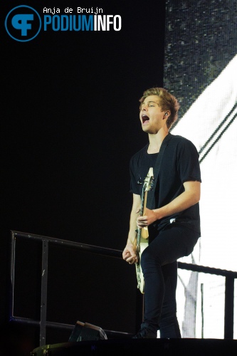 5 Seconds of Summer op 5 Seconds of Summer - 20/05 - Ziggo Dome foto