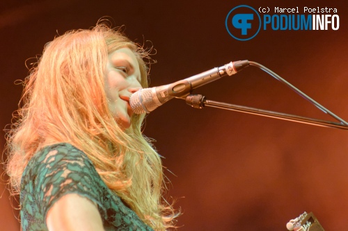 Foto Maaike Ouboter op Maaike Ouboter - 22/05 - TivoliVredenburg