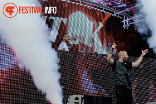 Showtek op The Flying Dutch 2015 foto