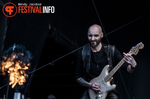 Venom op Fortarock 2015 foto