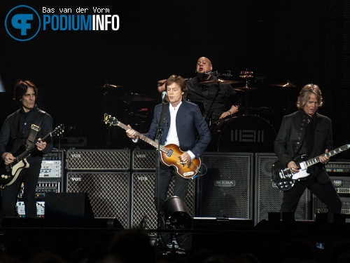 Paul McCartney op Paul McCartney - 07/06 - Ziggo Dome foto