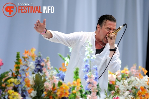 Faith No More op Pinkpop 2015 - Vrijdag foto