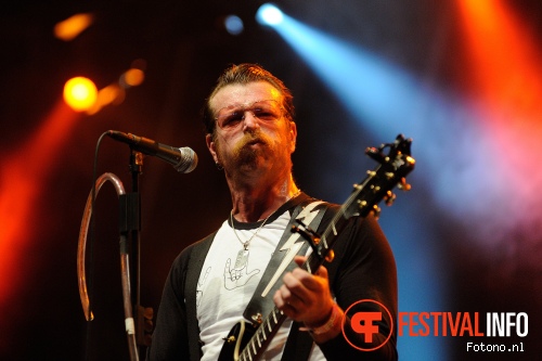 Eagles of Death Metal op Pinkpop 2015 - Zaterdag foto