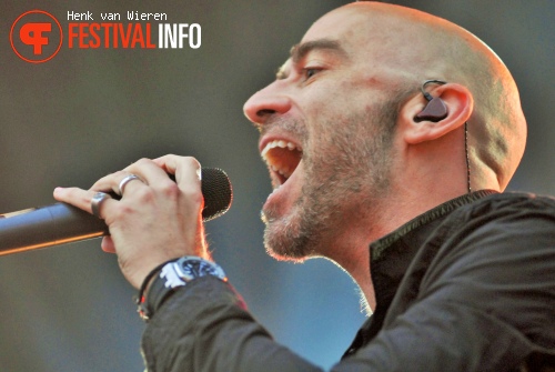 Ed Kowalczyk op Retropop 2015 foto
