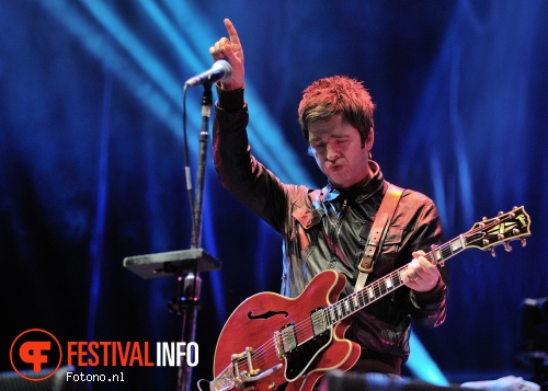 Noel Gallagher’s High Flying Birds op Best Kept Secret 2015 - Zaterdag foto