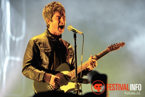 Noel Gallagher’s High Flying Birds op Best Kept Secret 2015 - Zaterdag foto