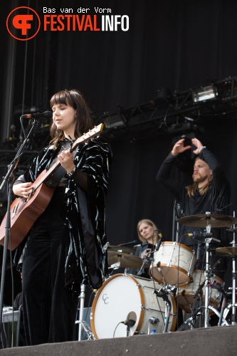 Of Monsters and Men op Best Kept Secret 2015 - Zaterdag foto