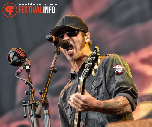 Godsmack op Graspop Metal Meeting 2015 foto