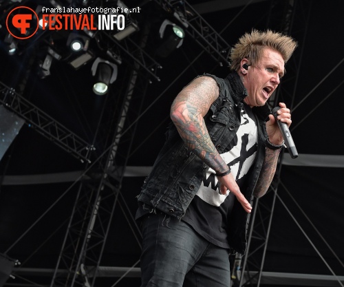 Papa Roach op Graspop Metal Meeting 2015 foto