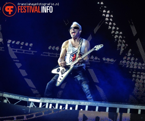 Scorpions op Graspop Metal Meeting 2015 foto