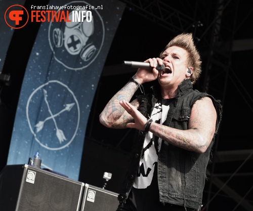 Papa Roach op Graspop Metal Meeting 2015 foto