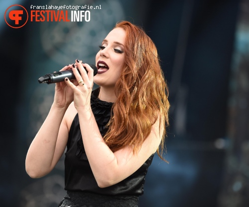 Epica op Graspop Metal Meeting 2015 foto