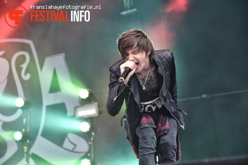 Asking Alexandria op Graspop Metal Meeting 2015 foto