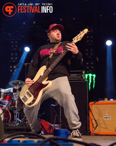 Expire op Jera On Air 2015 - Vrijdag foto