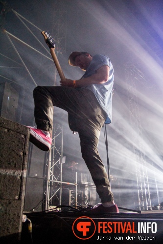 Enter Shikari op Jera On Air 2015 - Zaterdag foto