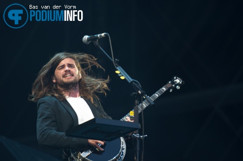 Mumford & Sons op Mumford and Sons - 04/05 - Goffertpark foto