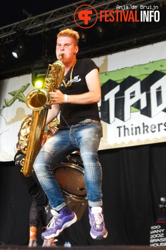 Too Many Zooz op Metropolis Festival 2015 foto