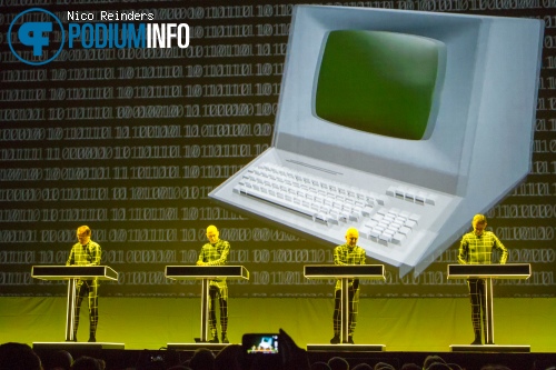 Kraftwerk op Kraftwerk - 03/07 - Tivolivredenburg foto