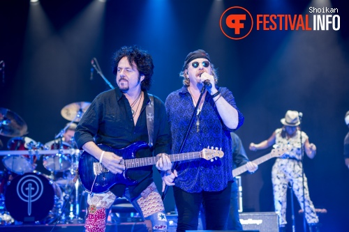 Toto op Rock Zottegem 2015 foto