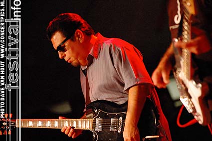 Los Lobos op Moulin Blues 2007 foto