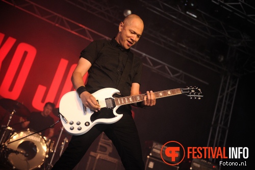 Danko Jones op Bospop 2015 - Zondag foto