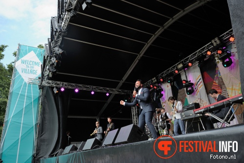 Myles Sanko op Welcome To The Village 2015 - zondag foto