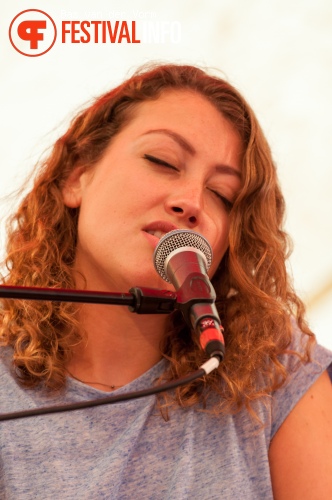 Anna Rune op Festival The Brave 2015 foto