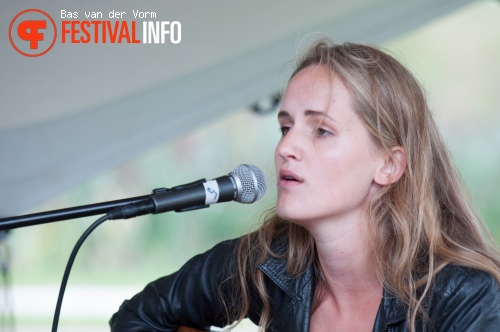 Amber Kamminga op Festival The Brave 2015 foto