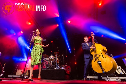 Imelda May op Lowlands 2015 - vrijdag foto