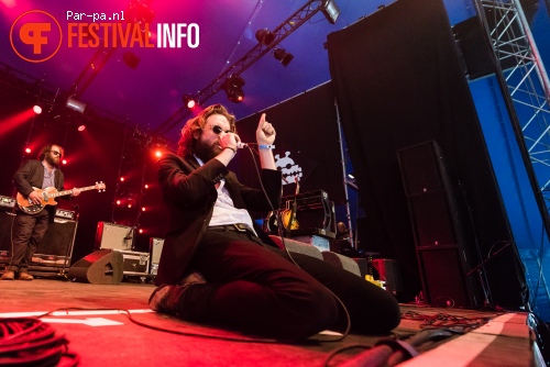 Father John Misty op Lowlands 2015 - zaterdag foto