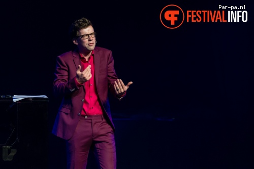 Pieter Derks op Lowlands 2015 - zaterdag foto